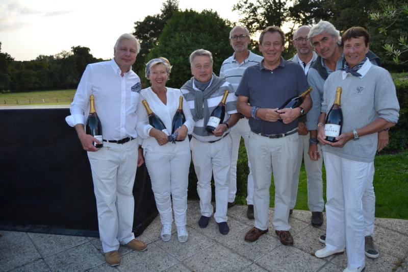 Senior team trophy 2019_16